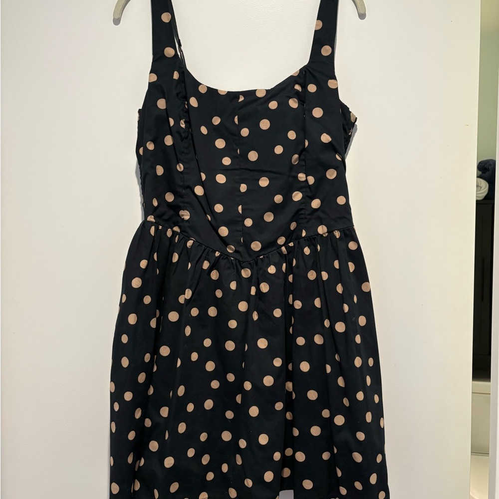 Abercrombie& Fitch Stylish Black Romper with Beige Polka Dots